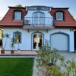 Sandor-villa Villa *
