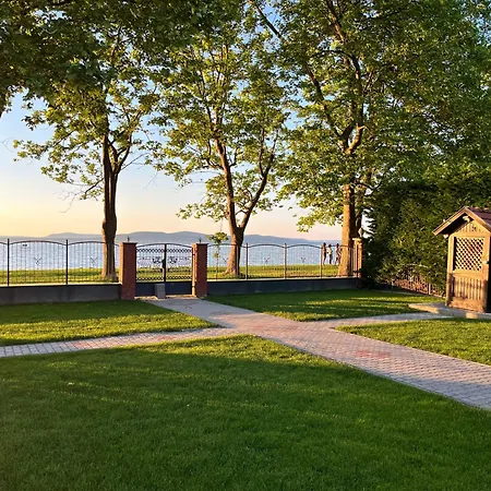 Sandor-villa 빌라 Balatonboglár